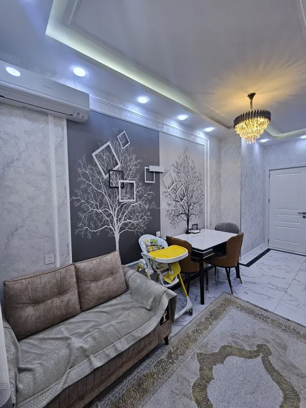 Satılır 3 otaqlı mənzil 120 m²