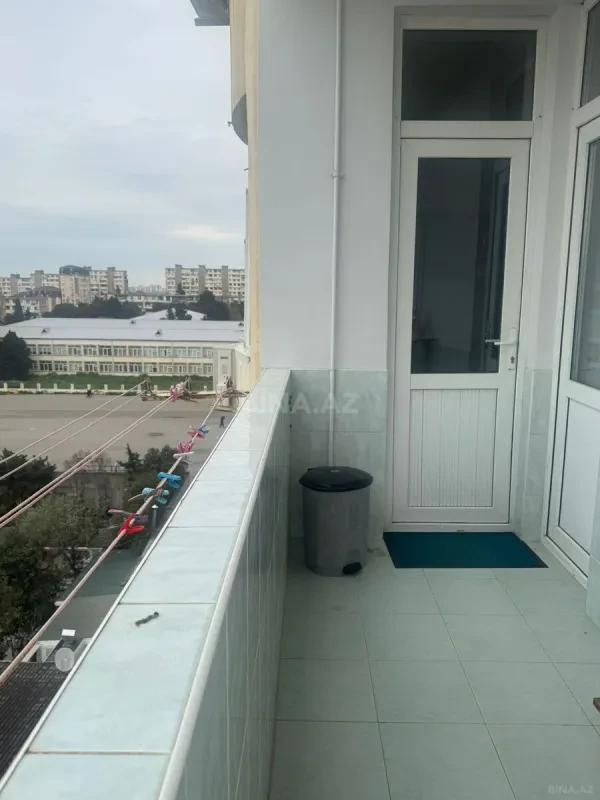 Satılır 3 otaqlı mənzil 123 m²