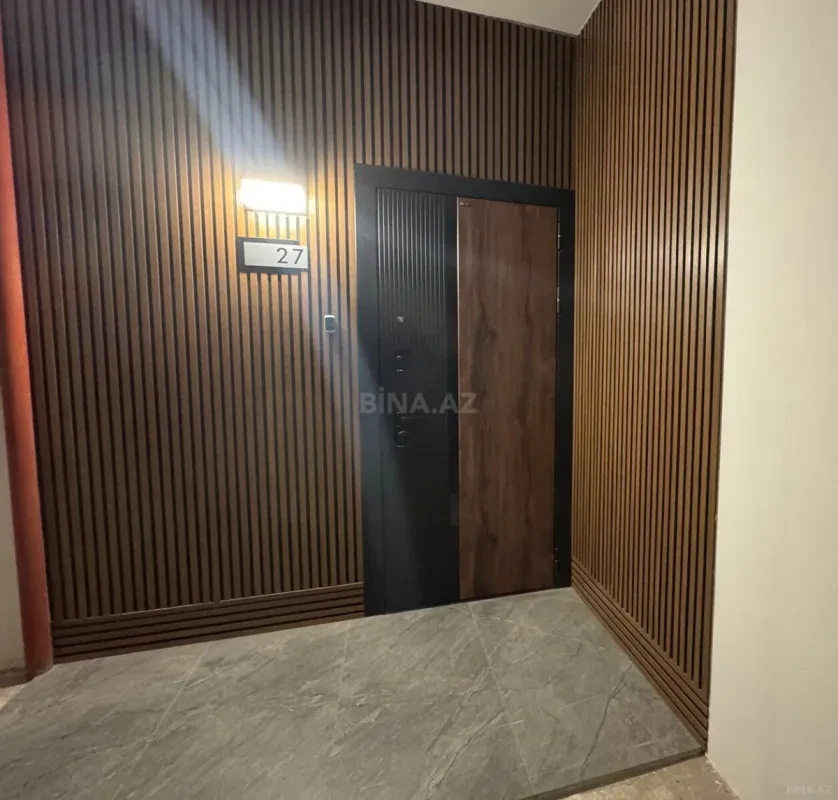 Satılır 3 otaqlı mənzil 123 m²
