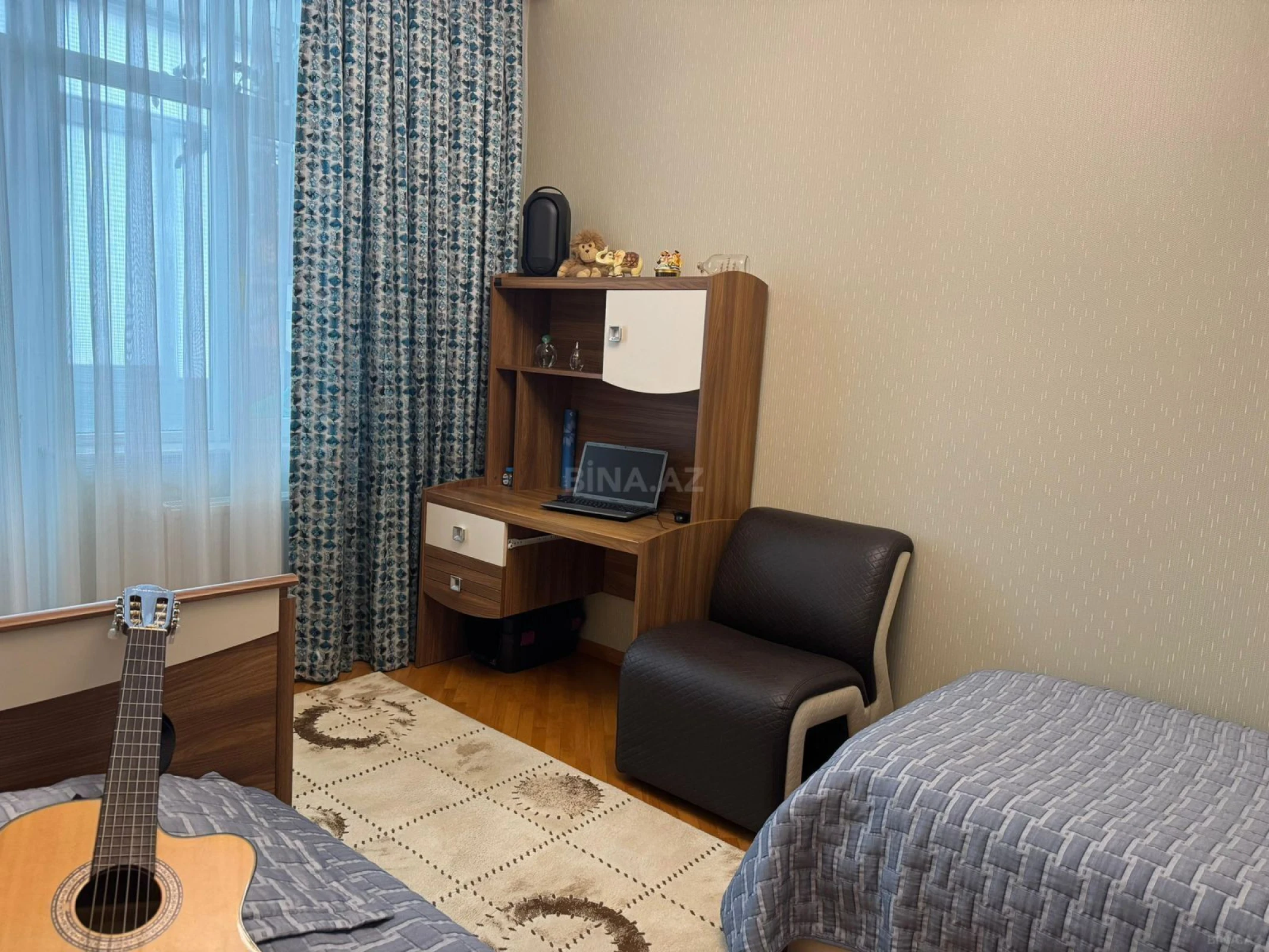 Satılır 3 otaqlı mənzil 123 m²