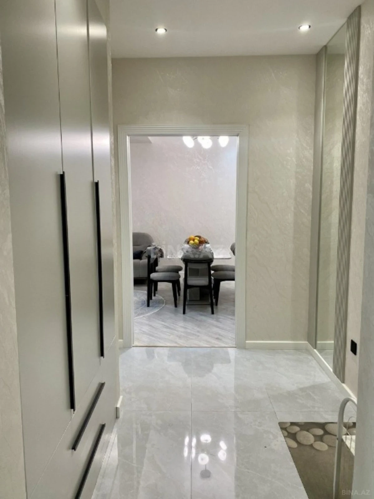 Satılır 3 otaqlı mənzil 80 m²