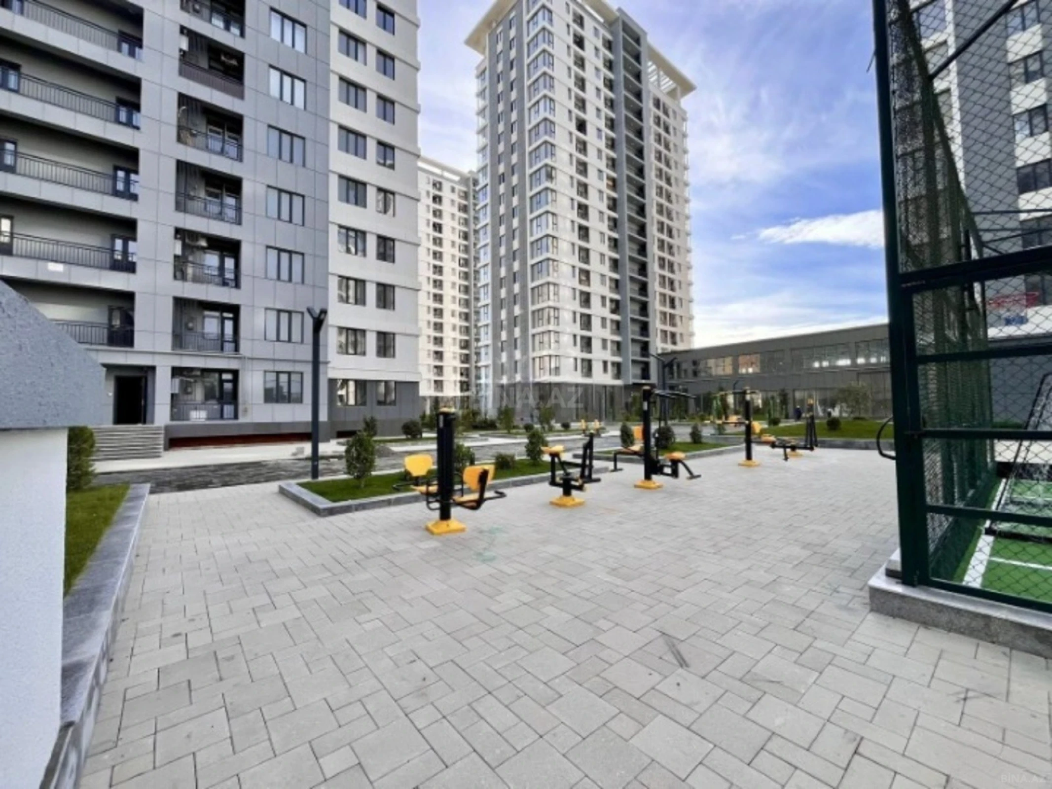 Satılır 3 otaqlı mənzil 80 m²