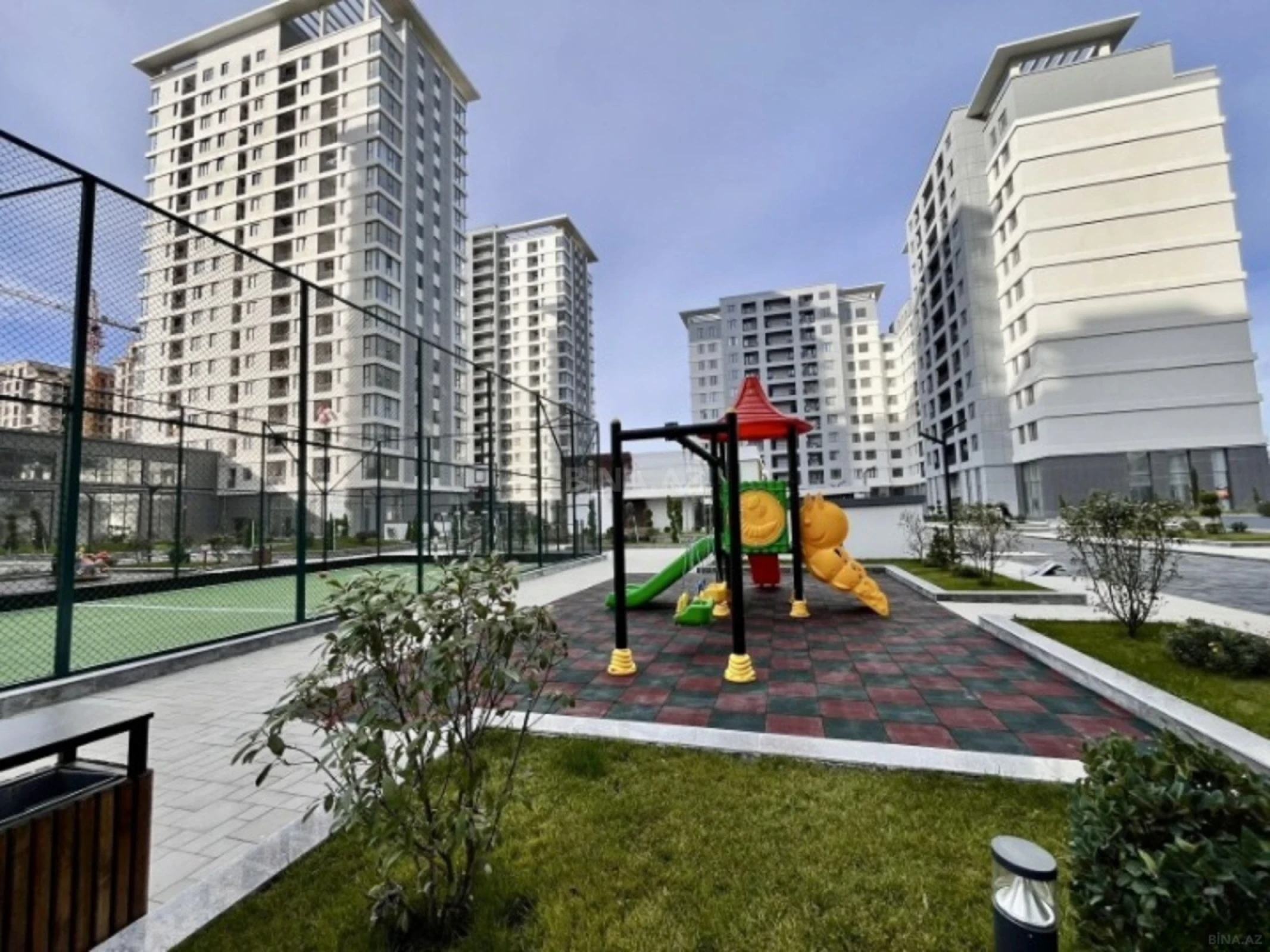 Satılır 3 otaqlı mənzil 80 m²