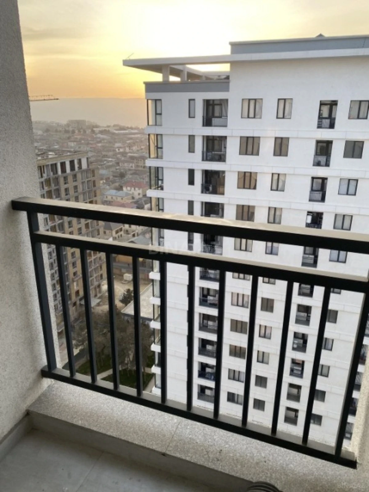 Satılır 3 otaqlı mənzil 80 m²