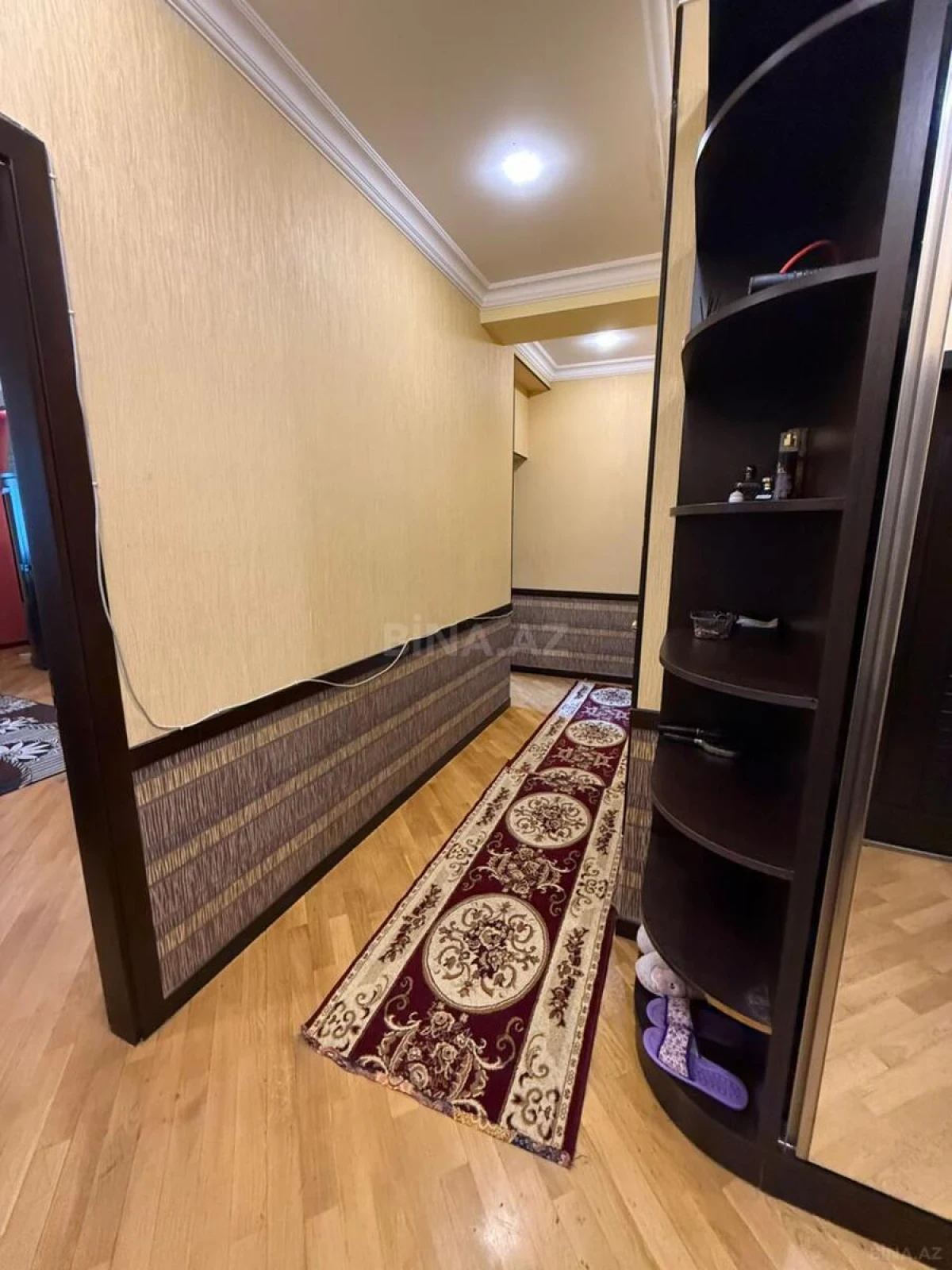 Satılır 3 otaqlı mənzil 110 m²