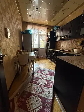 Satılır 3 otaqlı mənzil 110 m²