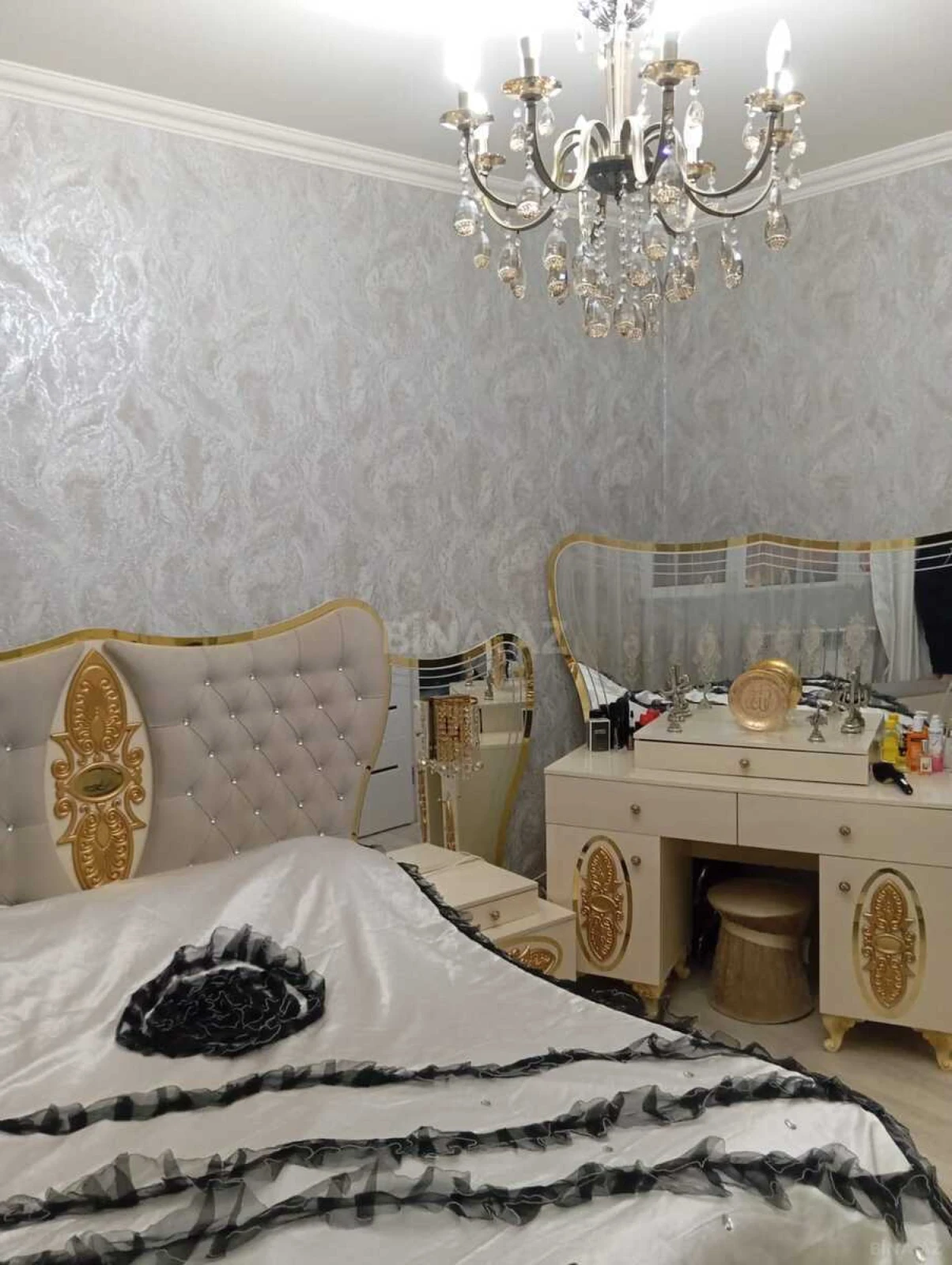 Satılır 3 otaqlı mənzil 65 m²
