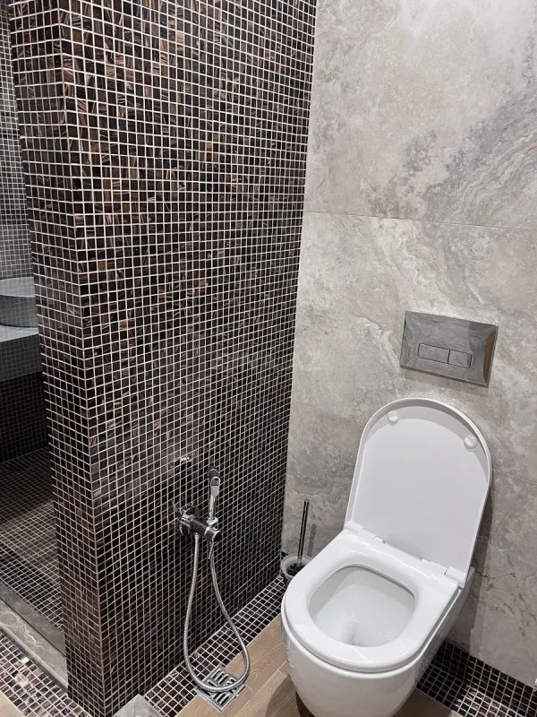 Satılır 2 otaqlı mənzil 76 m²