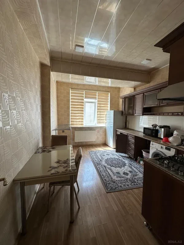 Satılır 2 otaqlı mənzil 71 m²