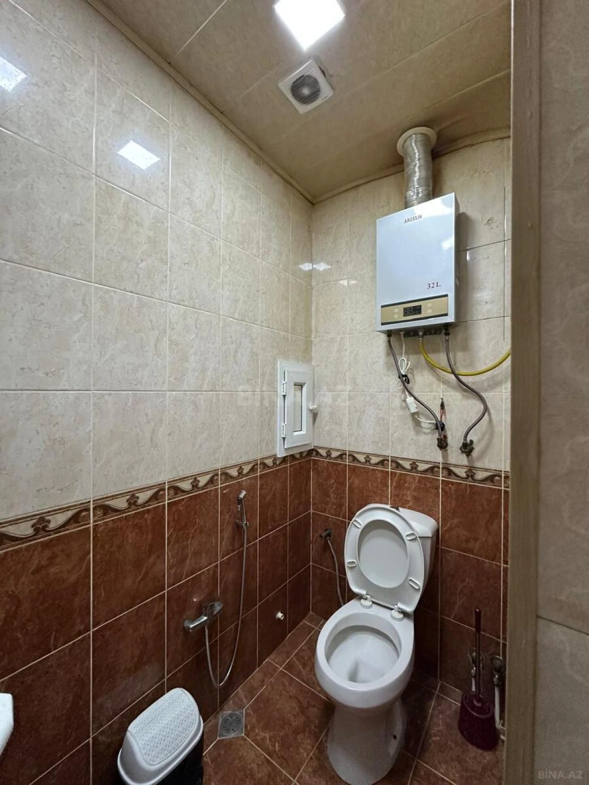 Satılır 2 otaqlı mənzil 71 m²