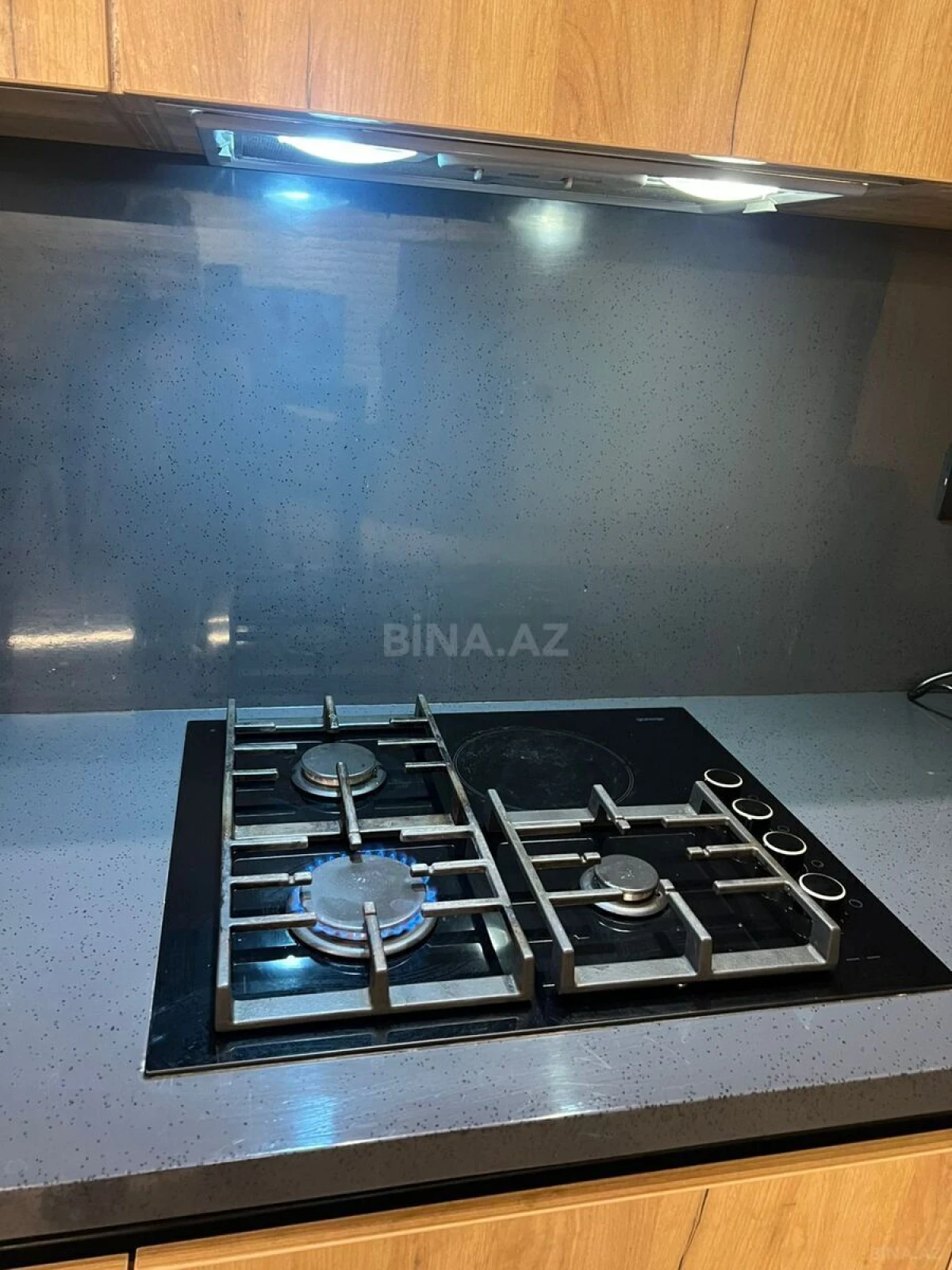Satılır 3 otaqlı mənzil 90 m²