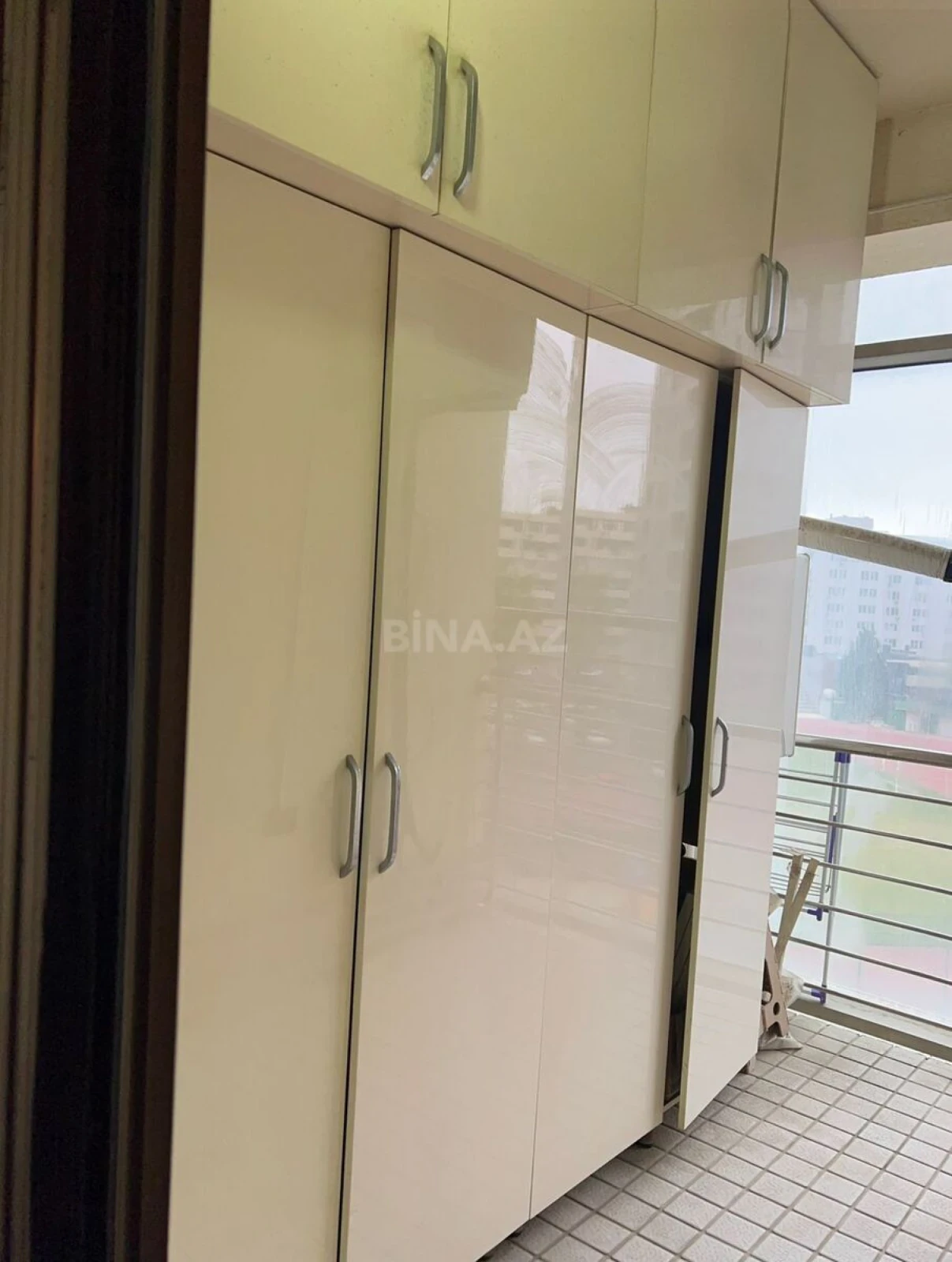 Satılır 3 otaqlı mənzil 90 m²