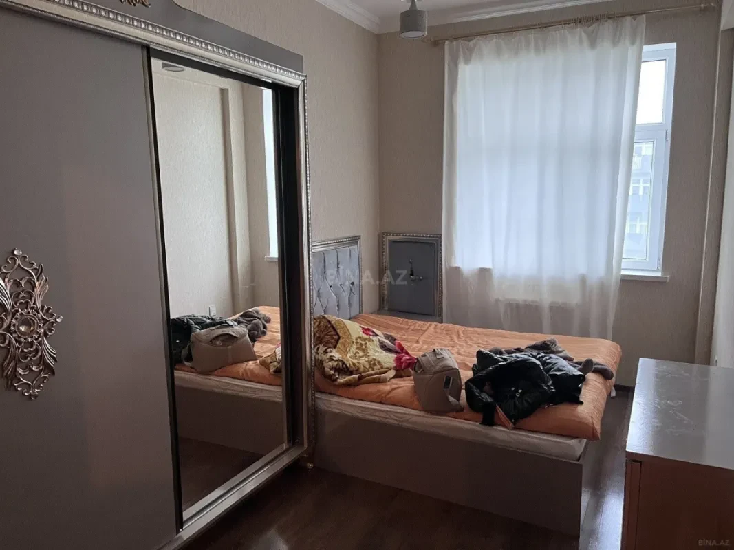 Kirayə verilir 2 otaqlı mənzil 60 m²