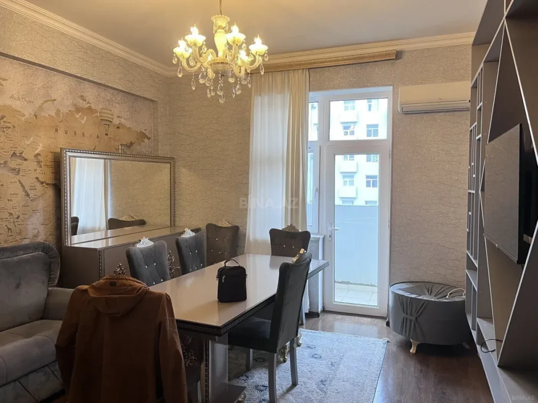 Kirayə verilir 2 otaqlı mənzil 60 m²
