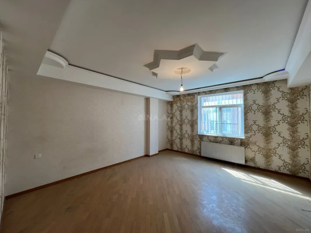 Satılır 2 otaqlı mənzil 75 m²