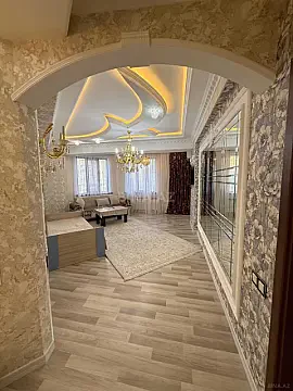 Kirayə verilir 2 otaqlı mənzil 100 m²
