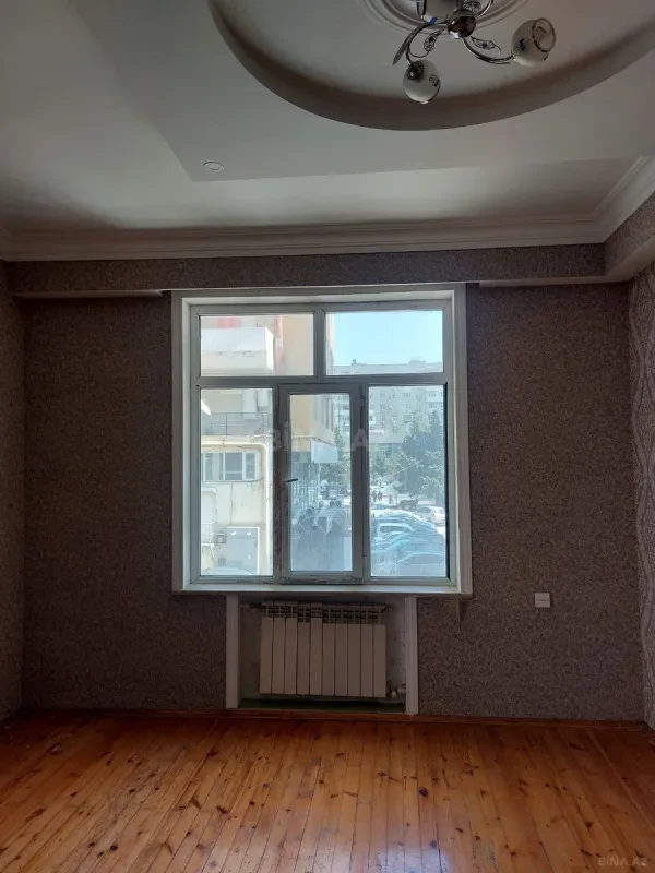 Satılır 2 otaqlı mənzil 90 m²