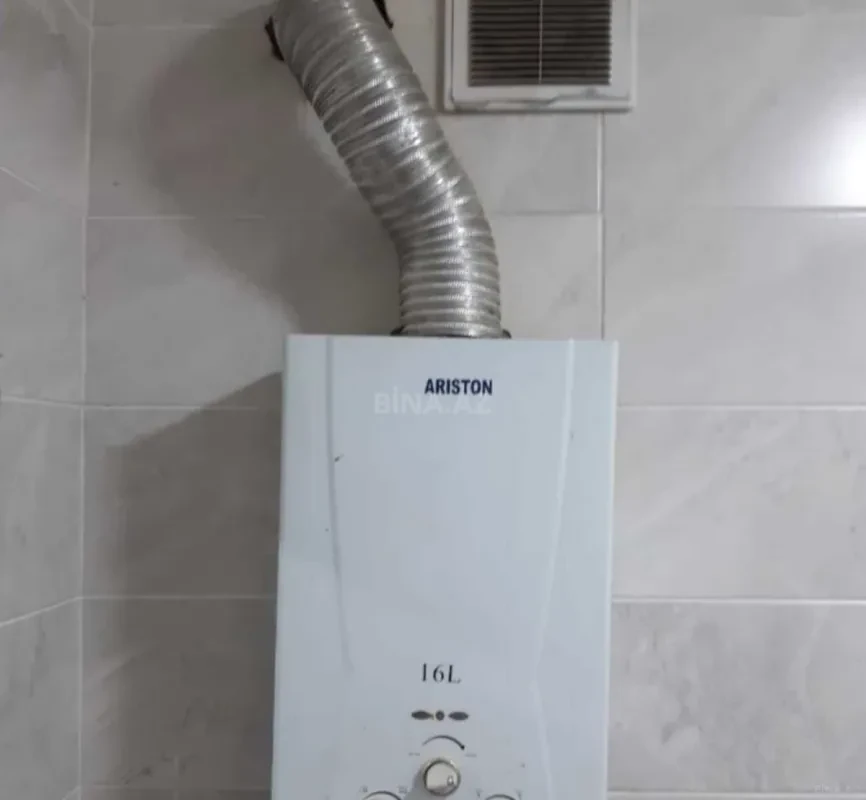 Satılır 1 otaqlı mənzil 30 m²