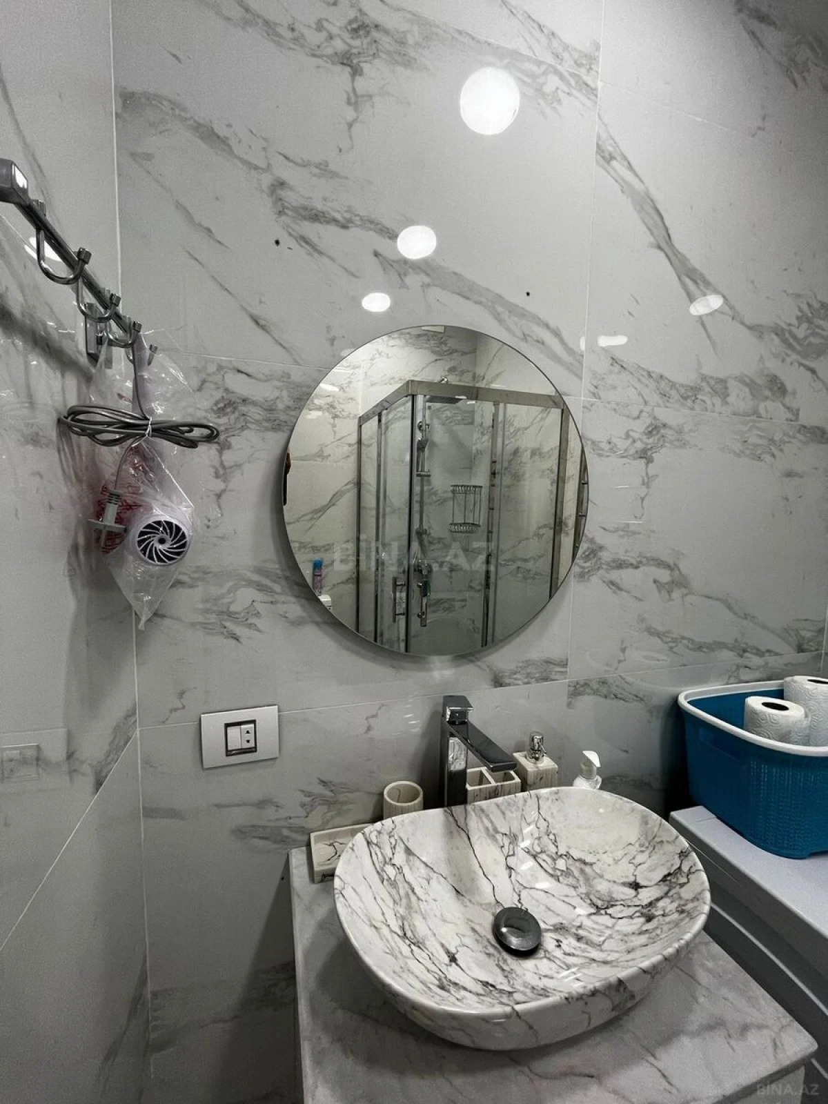 Satılır 3 otaqlı mənzil 105 m²
