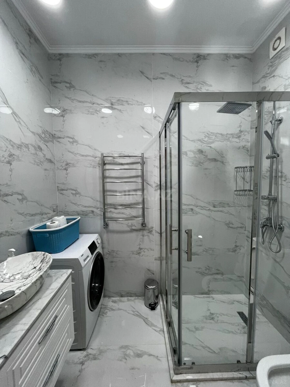 Satılır 3 otaqlı mənzil 105 m²