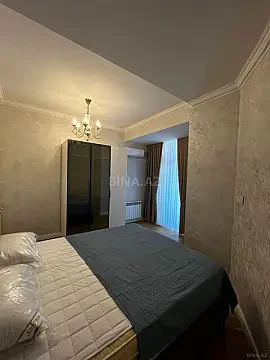 Satılır 3 otaqlı mənzil 105 m²