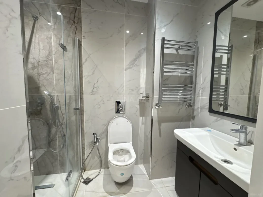 Satılır 2 otaqlı mənzil 49 m²
