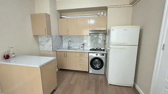 Satılır 2 otaqlı mənzil 49 m²