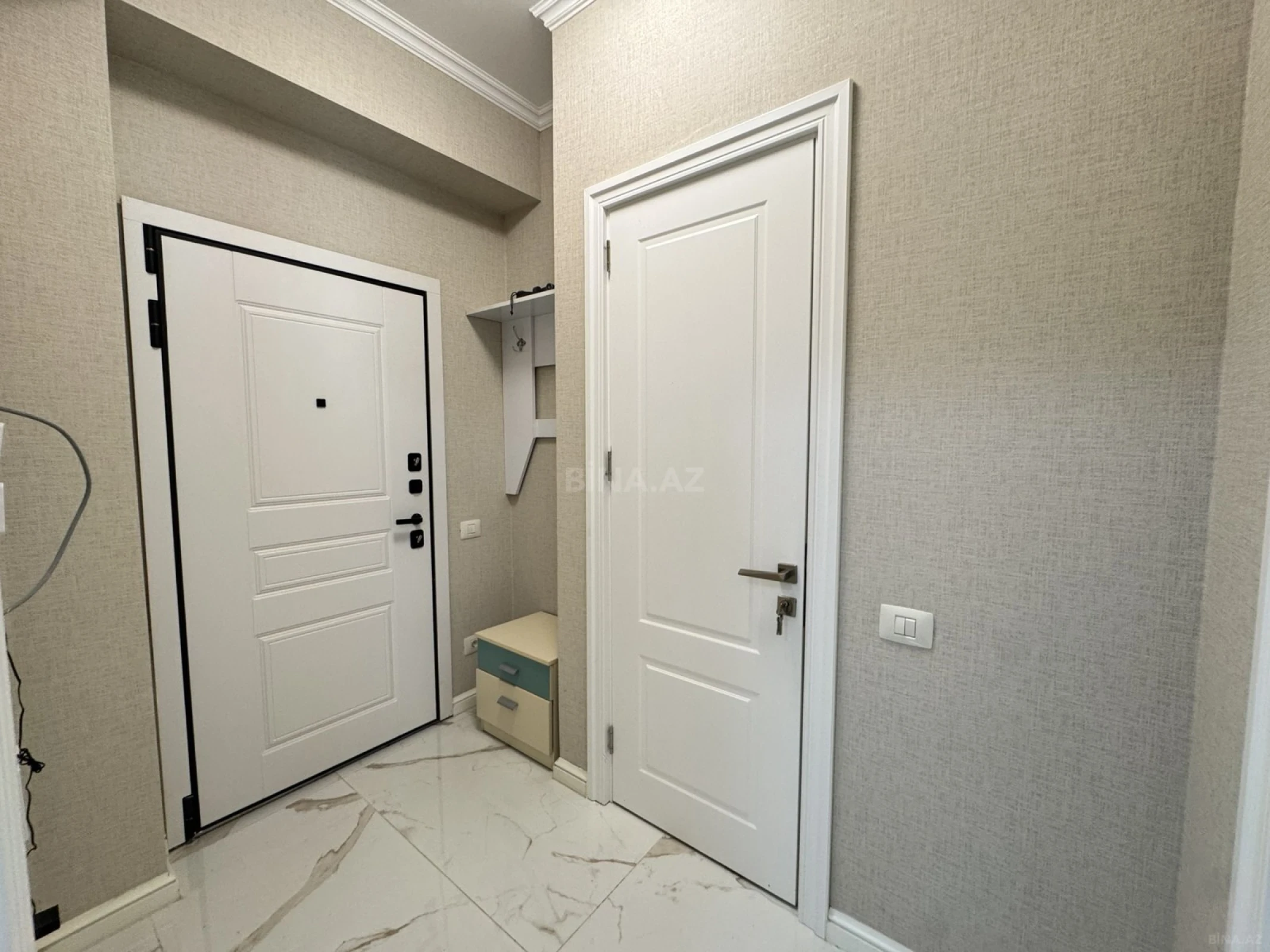 Satılır 2 otaqlı mənzil 49 m²