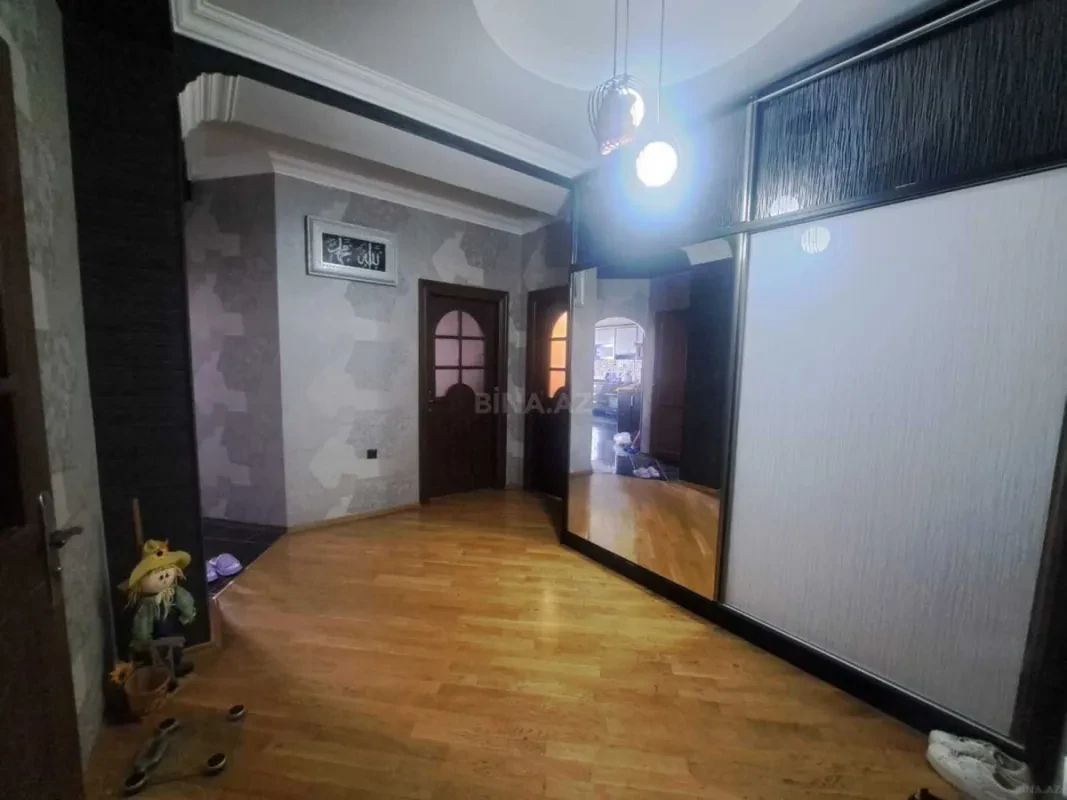 Satılır 3 otaqlı mənzil 95 m²