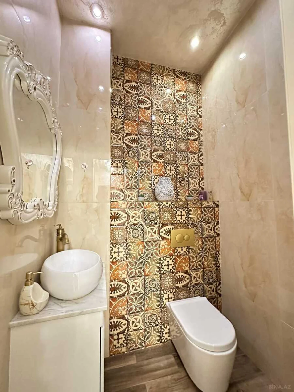 Satılır 2 otaqlı mənzil 70 m²
