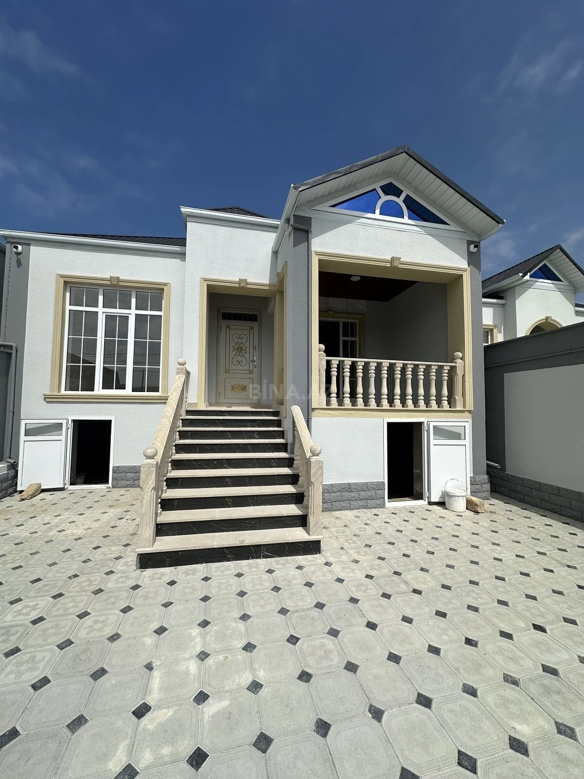 Satılır 4 otaqlı həyət evi 120 m²