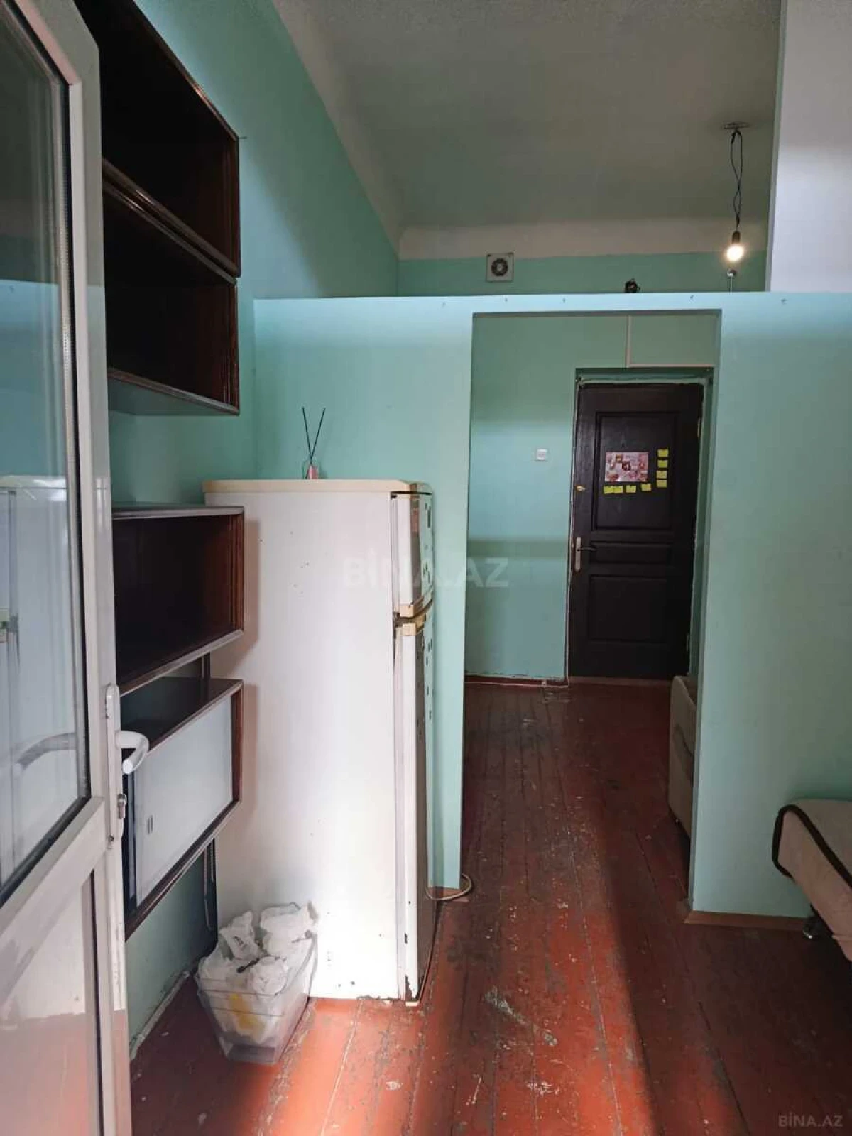 Satılır 1 otaqlı mənzil 28 m²