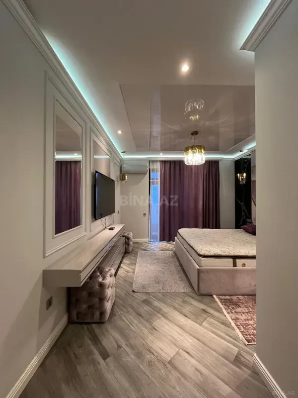 Kirayə verilir 3 otaqlı mənzil 180 m²