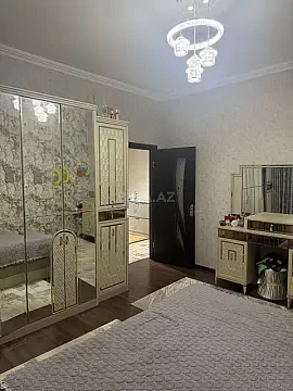 Satılır 2 otaqlı mənzil 74 m²