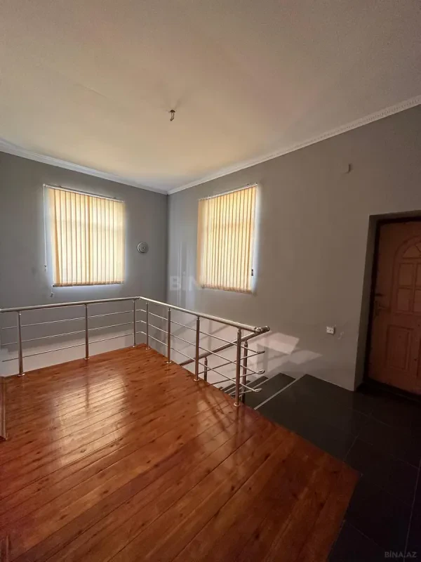 Satılır 3 otaqlı həyət evi 155 m²