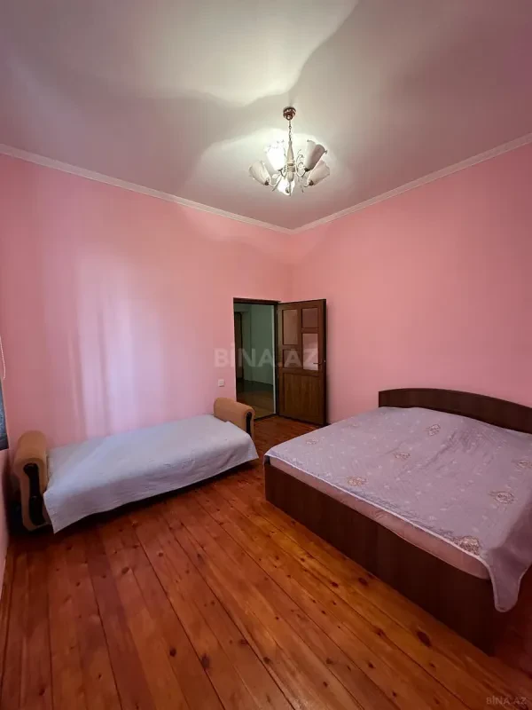 Satılır 3 otaqlı həyət evi 155 m²