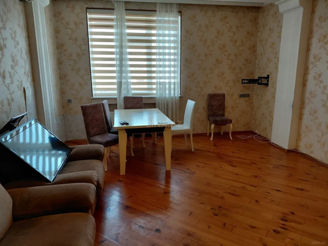 Kirayə verilir 3 otaqlı mənzil 88 m²