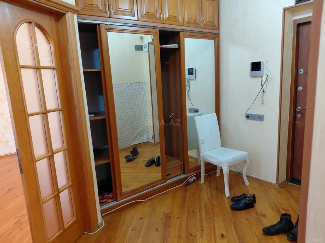 Kirayə verilir 3 otaqlı mənzil 88 m²