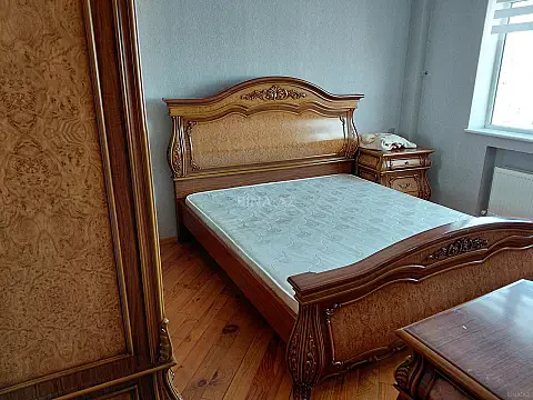 Kirayə verilir 3 otaqlı mənzil 88 m²