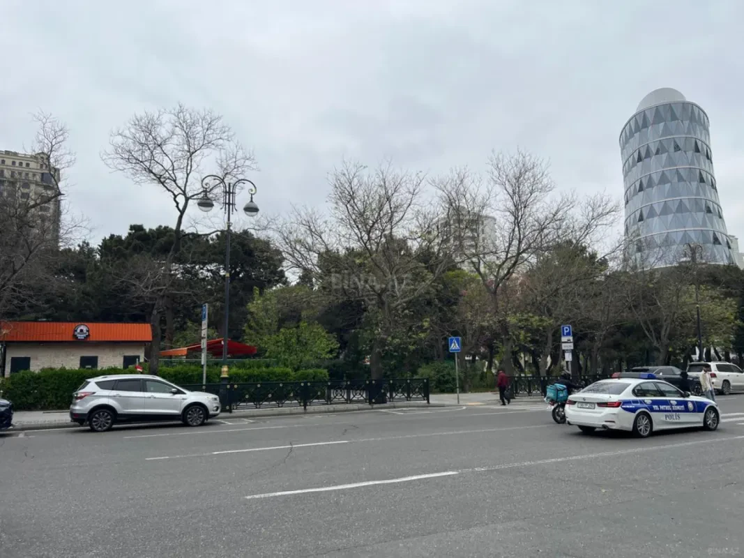 Satılır 3 otaqlı mənzil 71 m²