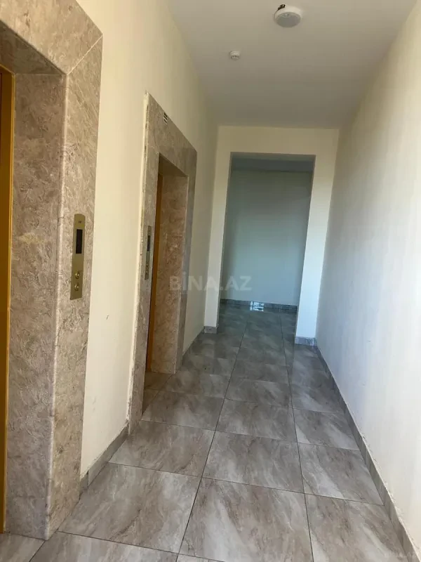Kirayə verilir 3 otaqlı mənzil 126 m²
