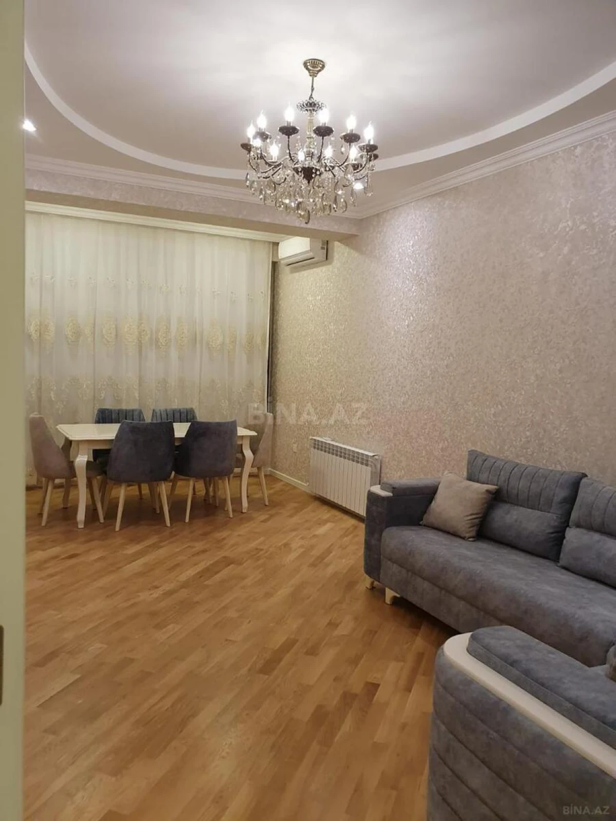 Kirayə verilir 3 otaqlı mənzil 126 m²