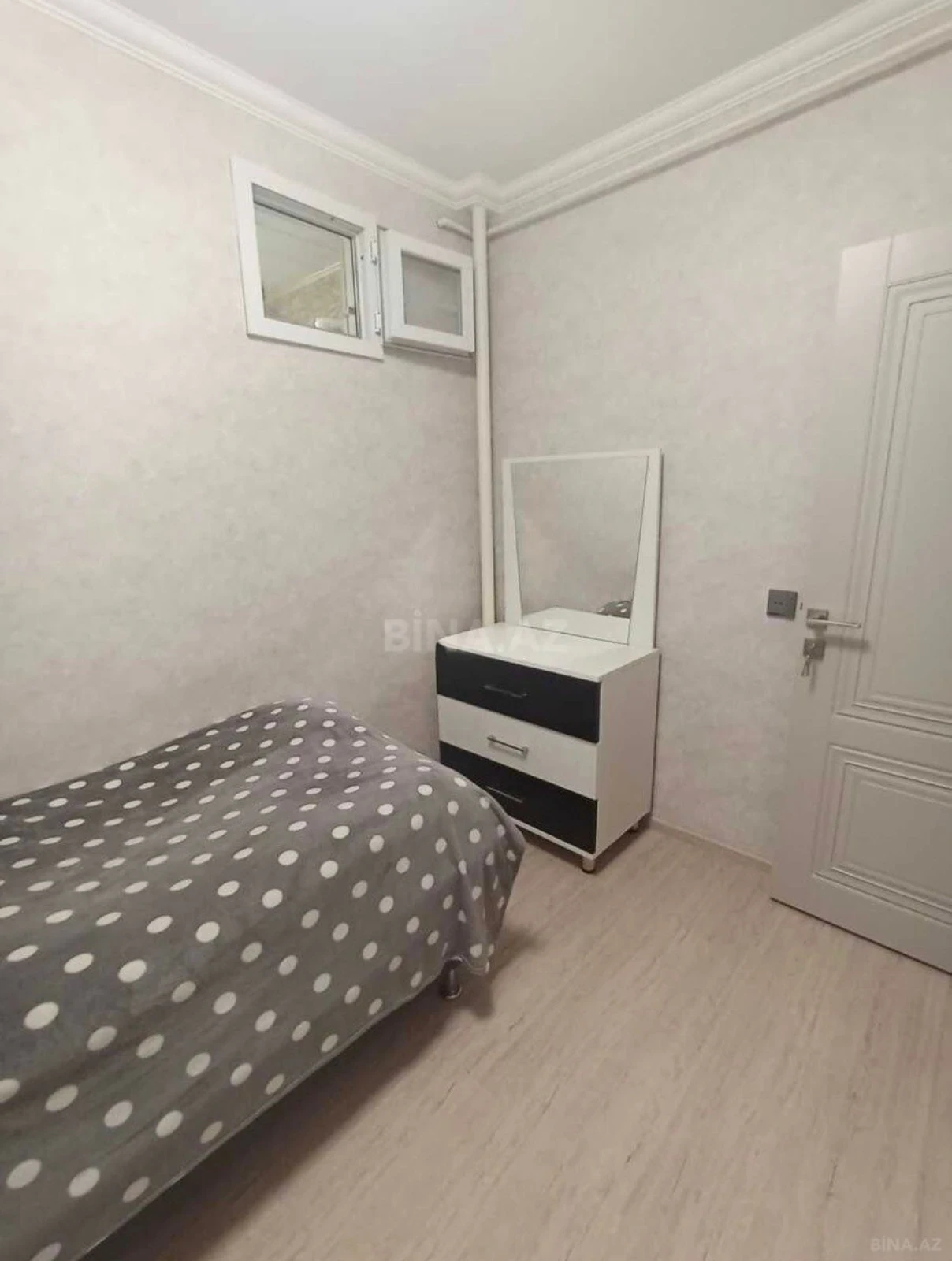 Satılır 3 otaqlı mənzil 65 m²