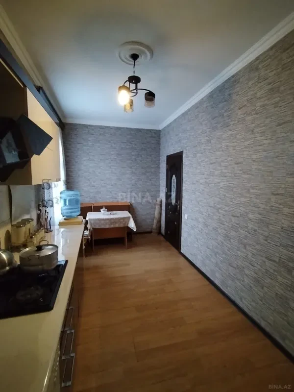 Satılır 4 otaqlı həyət evi 210 m²