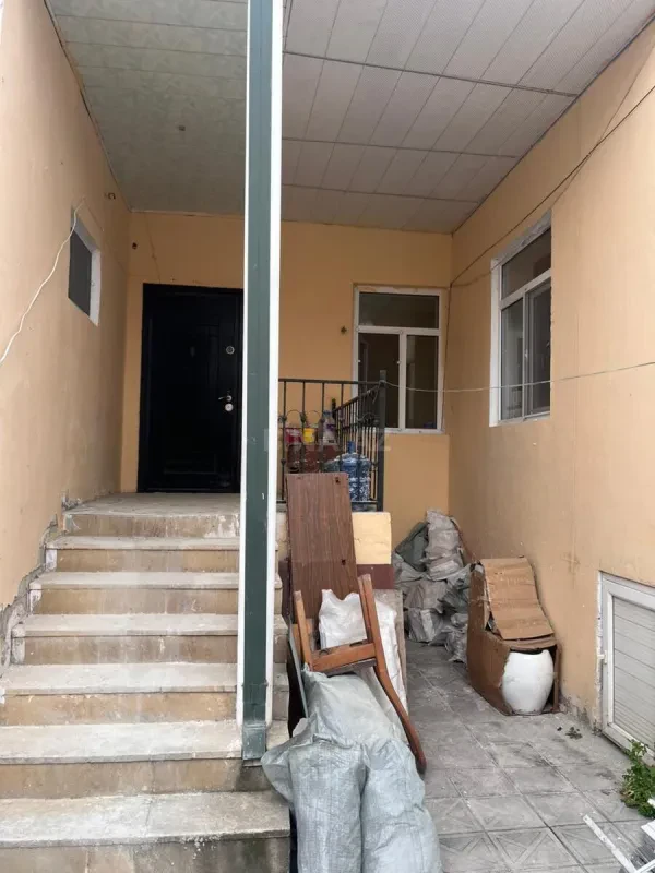 Kirayə verilir 3 otaqlı həyət evi 80 m²