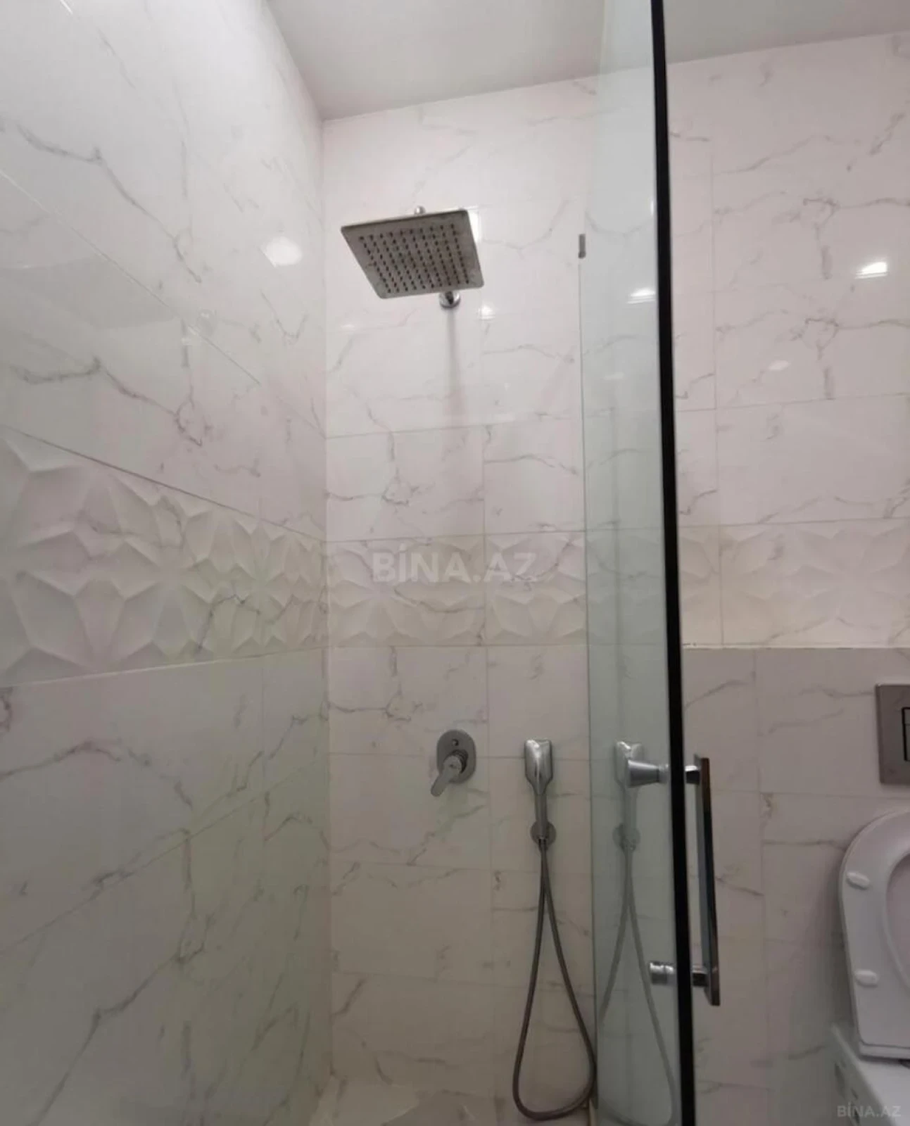 Satılır 3 otaqlı mənzil 93 m²