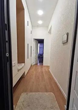 Satılır 3 otaqlı mənzil 93 m²