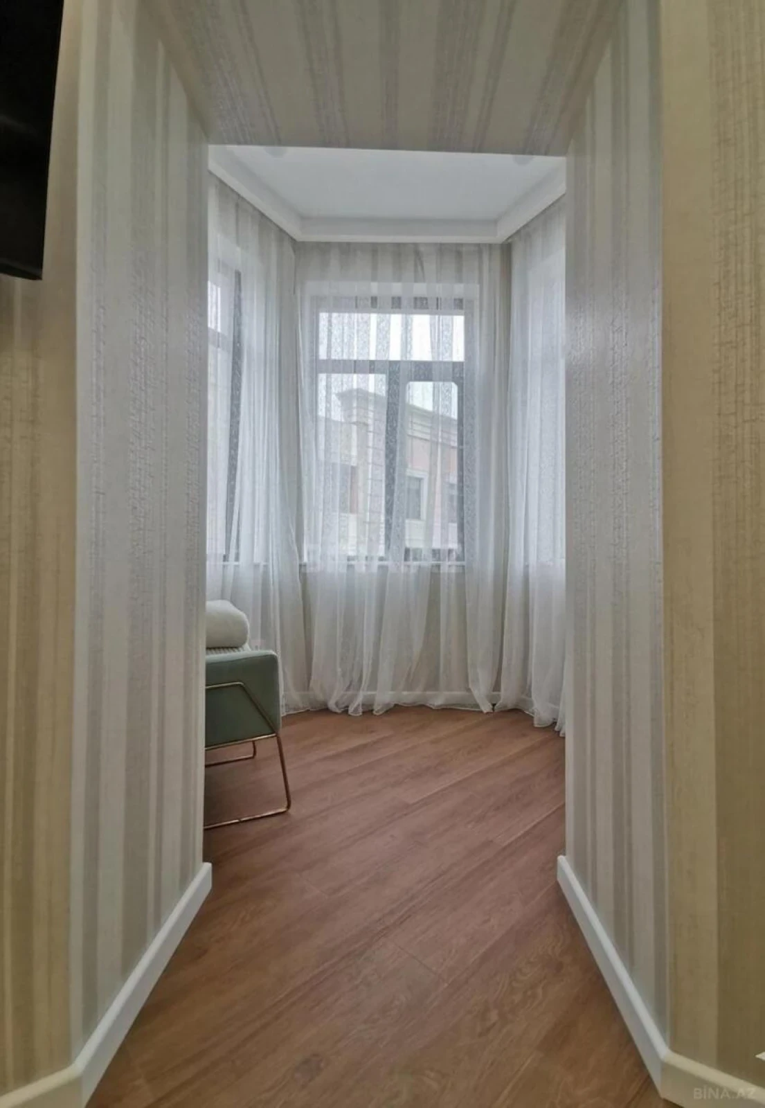 Satılır 3 otaqlı mənzil 93 m²