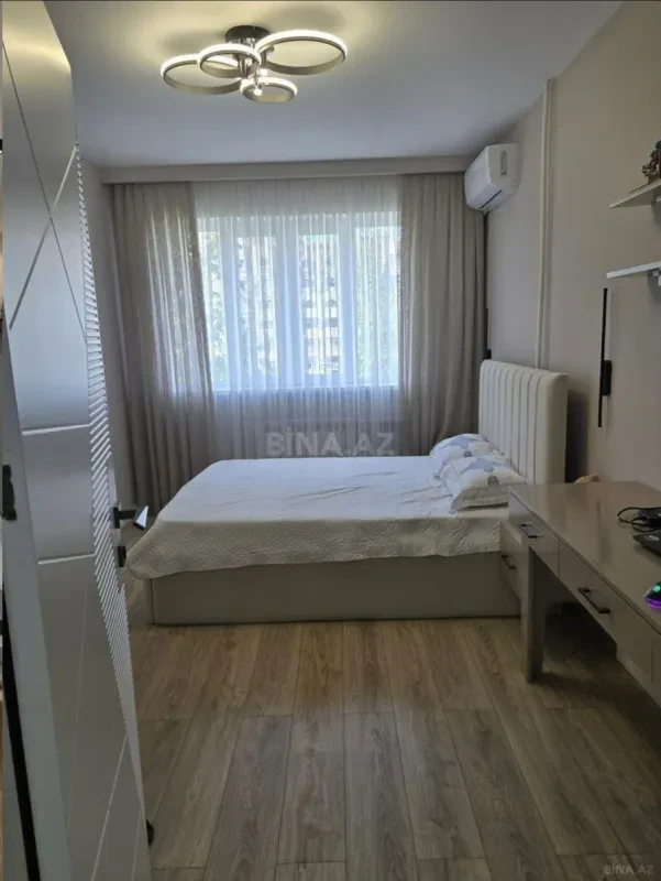 Satılır 3 otaqlı mənzil 80 m²