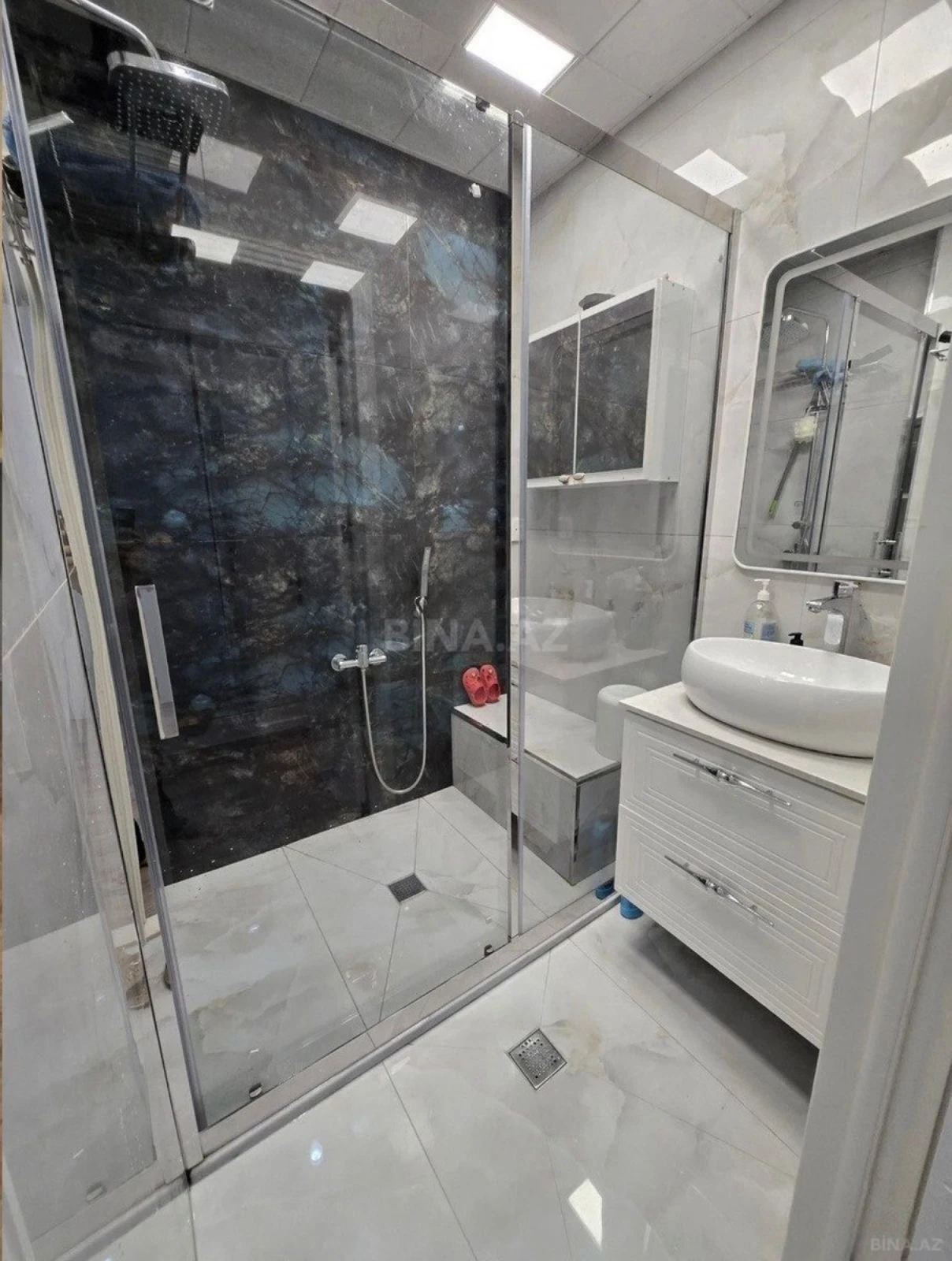 Satılır 3 otaqlı mənzil 80 m²